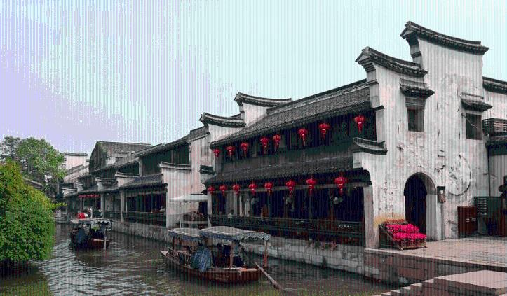 精灵宝可梦好看吗？